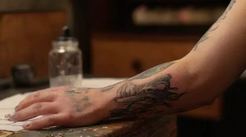 Tattoo artist creates detailed